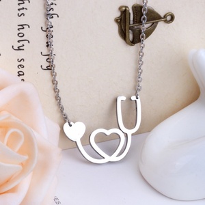 Collar de Cadena con Colgante de Corazón Minimalista de Acero Inoxidable Personalizable al por Mayor, Joyería de Moda para Mujer, Regalo - Product Image 3