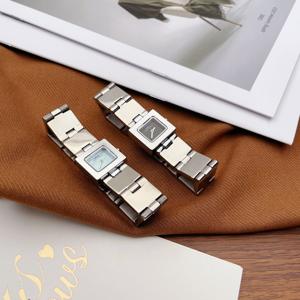 2025 nuovo orologio da donna al quarzo quadrante quadrato alla moda, all'avanguardia, personalizzato, lussuoso, semplice e atmosferico - Product Image 5