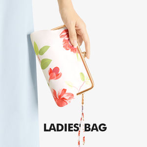 ร่มพับ 5 ตอน ขนาดกะทัดรัด 6K ป้องกันรังสียูวี: ดีไซน์พกพาขนาดเล็ก น้ำหนักเบาพิเศษ สำหรับสุภาพสตรี รองรับการสกรีนโลโก้ - Product Image 5