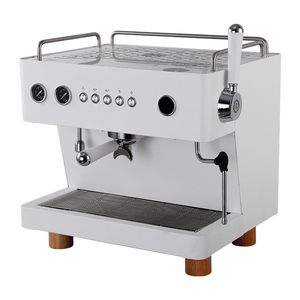 เครื่องชงกาแฟเอสเพรสโซ่ CRM3243A ยี่ห้อ Private Label พร้อมเครื่องตีฟองนม รุ่น De Cafe Expresso Profesional Smart - Product Image 4