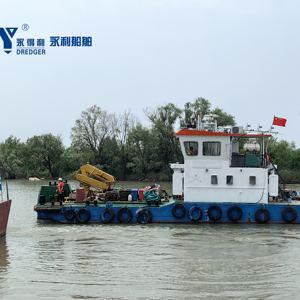 Barco <span class=keywords><strong>de</strong></span> trabajo con dos hélices a la <span class=keywords><strong>venta</strong></span> Tug Trailing Fuel Workers Transporte Dragas Mantenimiento - Product Image 1