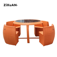 En stock : Ensemble de mobilier de jardin et d'extérieur pour marché, café, terrasse, comprenant table et chaises avec parasol