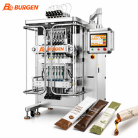 Machine de remplissage multi-voies haute précision pour sachets stick, film pour concentré liquide de marque de café, production DTC haute vitesse