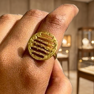 Anillo Vintage de Latón con Baño de Oro de 18K, con Incrustaciones Lisas, Diseño Geométrico Moderno, Joyería Unisex para Uso Diario - Product Image 3