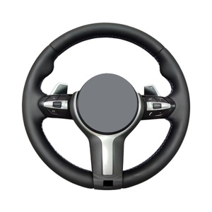 Volant en cuir perforé noir au meilleur prix, compatible avec BMW F10 F18 F30 F32 F22 F20 F25 E90 E82 E92 - Product Image 1
