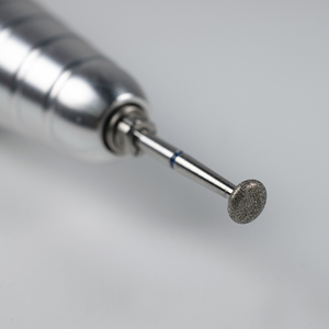 <span class=keywords><strong>Set</strong></span> di punte per trapano per unghie diamantate a forma di proiettile piatto <span class=keywords><strong>professionale</strong></span> in acciaio inossidabile da 7 pezzi per Manicure - Product Image 6