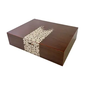 Luxury Wooden Chocolate Box Custom Logo Wooden Chocolate Box For Candy Storage Wood Box