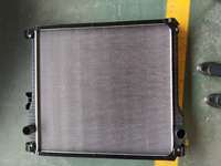 Radiateur J08C pour camion HINO