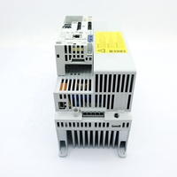 Lenze 8400 Topline c Convertisseur de fréquence servo onduleur de marque originale E84AVTCE5524SX0 en stock