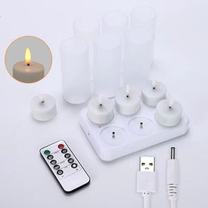 Juego de 4 Velas LED Recargables sin Llama, con Luz Parpadeante para Decoración Navideña - Product Image 1