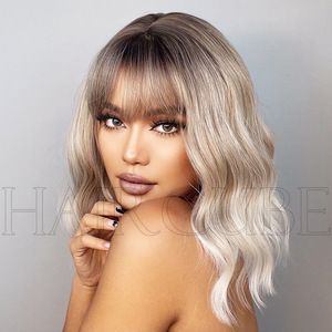Nouvelle Arrivée 20 pouces Style Européen et Américain Recommandé Six Couleurs Disponibles Longueur aux Épaules Cheveux Courts Bouclés Frisés avec Frange Haute - Product Image 5