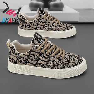 Zapatillas de Lona Transpirables de Nuevo Estilo para Hombre, Verano 2025, Zapatillas Modernas y Versátiles para Hombre, Zapatos Casuales, Zapatos de Skate, Tren - Product Image 1