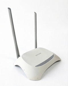 Routeur Internet sans fil d'occasion <span class=keywords><strong>TP</strong></span>-<span class=keywords><strong>Link</strong></span> TL-WR842N 300M, signal stable, pénétration murale, 1 port WAN + 4 ports LAN, pour la maison, le bureau ou le dortoir - Product Image 1