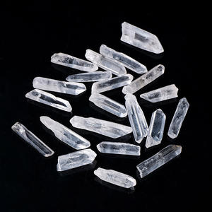 Vente en gros de cristaux de quartz naturel transparents bruts en forme de baguette, cristaux simples pour la méditation et autres artisanats en cristal - Product Image 5