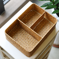 Boîte de rangement de bureau divisée en paille tressée de style japonais, organisateur de table basse pour télécommandes, clés, maquillage, tri et organisation