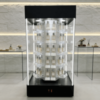 Étagères rotatives en acrylique de luxe pour bijoux, cosmétiques, parfums, jouets dans les centres commerciaux avec couleur et taille personnalisées