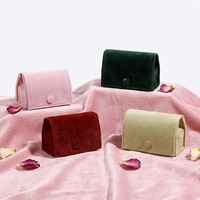Pochette à rabat en velours mini de haute qualité avec fermeture à bouton, sac de rangement carré coloré pour bijoux de voyage, boîte de rangement portable pour cadeau