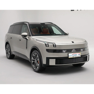 Lynk & Co 900 2.0T 2025, SUV ultra-large hybride rechargeable, 6 places, double moteur, transmission intégrale, autonomie électrique CLTC 280 km, conduite à gauche, 0 km, 400 ch, 500 Nm - Product Image 3