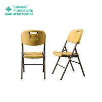 Chaises pliantes en plastique blanches empilables SK-ZDY-C005 pour l'usage commercial extérieur de noce