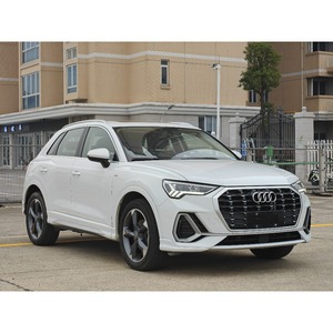 <span class=keywords><strong>Audi</strong></span> Q3 <span class=keywords><strong>35</strong></span> TFSI <span class=keywords><strong>S</strong></span> <span class=keywords><strong>Line</strong></span> Style Edition 2020 - Product Image 2