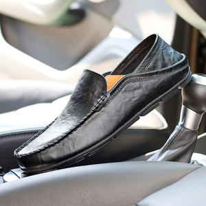 Nouvelle conception, <span class=keywords><strong>chaussures</strong></span> décontractées pour homme en cuir verni, respirantes, légères, taille plus 46 <span class=keywords><strong>47</strong></span>, <span class=keywords><strong>chaussures</strong></span> italiennes pour homme, mocassins - Product Image 2