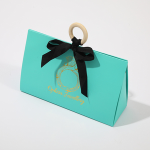 Sacchetto Regalo Triangolare in Stile Europeo Semplice per Bomboniere, Sacchetto di Carta Piccolo Riciclabile con Fiocco in Nastro per Gioielli - Product Image 5