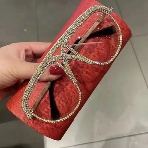 Sang trọng đầy màu sắc kim cương thí điểm Kính mát phụ nữ 2024 Rhinestone kính mặt trời quá khổ người đàn ông ban nhạc Designer Gradient Ống - Product Image 3