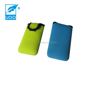 Bolsa Deportiva para Teléfono Móvil UOO de Neopreno a Prueba de Golpes con Logotipo Personalizado para Uso en Exteriores - Product Image 3