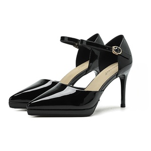 Sandales à talons hauts personnalisées pour femmes, élégantes, à bout fermé, en cuir verni, avec lacets, rehaussantes, pour mariées et demoiselles - Product Image 1