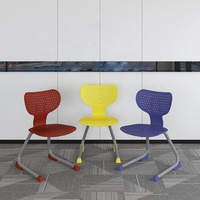 Chaise de réunion en plastique ergonomique, chaise de bureau scolaire, chaises de direction perforées à motif étoile pour salle de classe et lycée