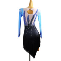 Robe de danse courte à col rond et manches longues avec dégradé de couleurs, strass et franges pour la danse latine, performance et compétition