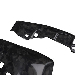 Protector Térmico de Motor Izquierdo en Fibra de Carbono Forjada Brillante Negra 2024-2025 para Street Glide Road Glide <span class=keywords><strong>CVO</strong></span> por USOHAWLK con 1 Año de Garantía - Product Image 5