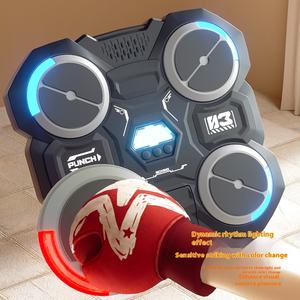 Addestratore di boxe elettronico intelligente per bambini bersaglio da parete di decompressione domestica in plastica a base di musica strutture di giocattoli per esterni - Product Image 1