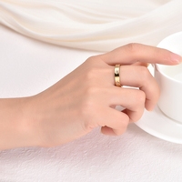 Cincin Batu Wangi Kecil Motif Bunga Matahari dari Baja Anti Karat, Perhiasan Wanita Model Lingkaran, Produk Baru Eropa dan Amerika