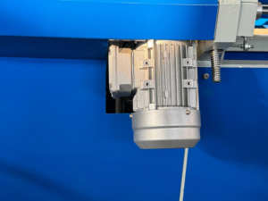 Automatische Vierwalzen-Blechbiegemaschine für Aluminium, Edelstahl und Kohlenstoffstahl, Blechbiegerolle für 2 mm Dicke, Kompakte Größe - Product Image 2