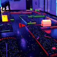 Location de Mini-Golf Lumineux LED Portable Vert+Noir – Simulateur de Golf pour Usage Intérieur, Jeu Lumineux pour Enfants, Aire de Jeux