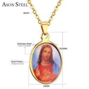 Collier pendentif en acier inoxydable plaqué or rouge et jaune avec inscription INRI Jésus pour homme, cadeau vintage chrétien - Product Image 3