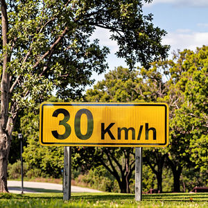 تحذير الحد الأقصى للسرعة علامات تحذير عاكسة سميكة لوحة الألومنيوم نموذج مخصص - Product Image 6