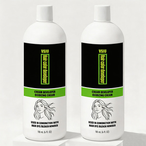 VSIU Crema Professionale al Perossido per Colorazione Permanente OEM, Concentrazioni 3%-12%, Basso Contenuto di <span class=keywords><strong>Ammoniaca</strong></span>, Copre i Capelli - Product Image 1