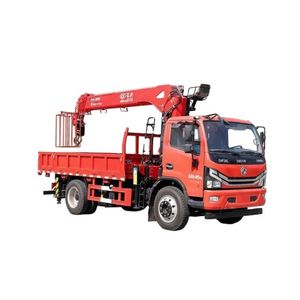 Camión grúa Dongfeng D7 4x2 equipado con grúa de brazo recto de 5 secciones Changxing de 7 toneladas, ideal para el transporte de mercancías voluminosas. - Product Image 1