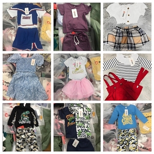 Nuovo Stock di Abbigliamento per Bambini di Marca a Prezzi Scontati |   Combinazioni di Top e Pantaloni per Neonati |   Tasso di difetti sulle abbigliature premium inferiore al 1% - Product Image 1