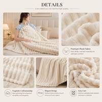 Pour les meilleures ventes |   Commerce extérieur transfrontalier |   Couverture en flanelle de polyester à rayures de style minimaliste |