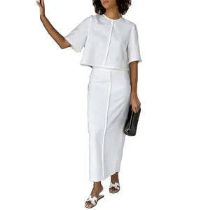 Yeni gelenler rahat iki parçalı Set 2023 trendy kadın giyim beyaz paket kalça etek pamuk keten kadın setleri