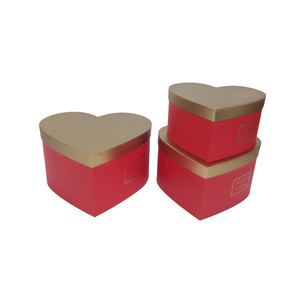 Luxe Grote Verse Rozenbloei Cadeau Op Maat Gemaakte Elegante Bloemenhartvormige Bloemverpakkingssets - Product Image 5