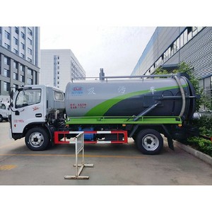 China Supplier DONGFENG 4X2 6CBM Vacuum Sewage <b>Suction</b> Tanker Truck for Sale - Product Image 2