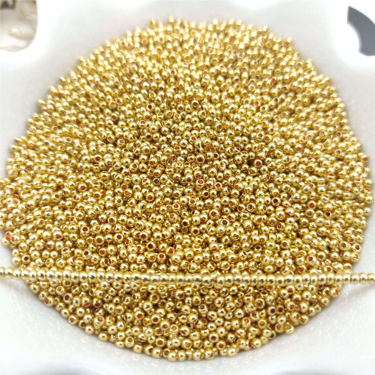 Commercio all'ingrosso rotondo Rocaille argento e oro 2mm 3mm 4mm perle di vetro per braccialetto creazione di gioielli