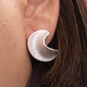 Boucles d'oreilles clous bohèmes électro-argentées robustes, prêtes à être expédiées en gros, garantie 2 ans, certifiées pour mariage - Product Image 1