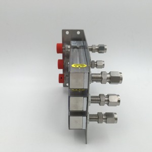 เครื่องวัดอัตราการไหลแบบปรับพื้นที่ได้ LJFLO รุ่น LZB-3WB ทำจากสแตนเลส สำหรับวัดการไหลของอากาศและก๊าซ พร้อมปุ่มสีแดงและข้อต่อท่อโลหะ - Product Image 3