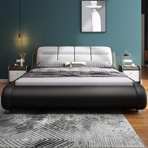 ห้องนอนใหญ่พร้อมเตียงคู่เตียงแต่งงานแบบเรียบง่าย - Product Image 4