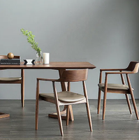 Meubles de restaurant de luxe modernes Nouveau design Ensemble table à manger en bois Chaises de style occidental pour le salon Hôtel Chambre à coucher-sur